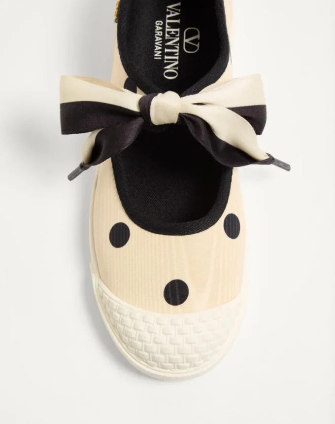 Adidași Ballerina Bay By Bay din țesătură moiré Plus De Pois Adidași Ballerina Bay By Bay din țesătură moiré Plus De Pois