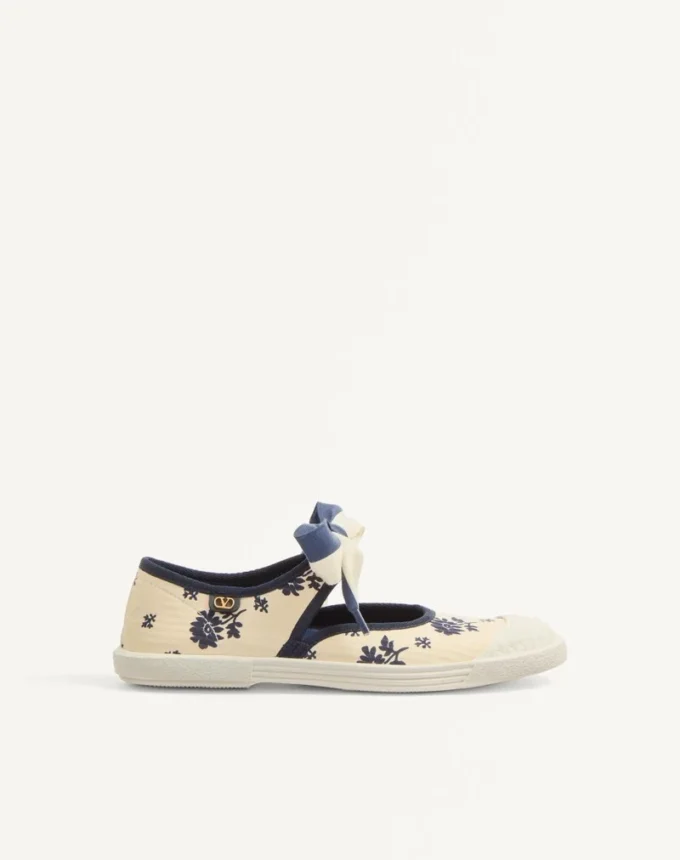 Adidași Bay By Bay Ballerina din țesătură Papier Floral Adidași Bay By Bay Ballerina din țesătură Papier Floral