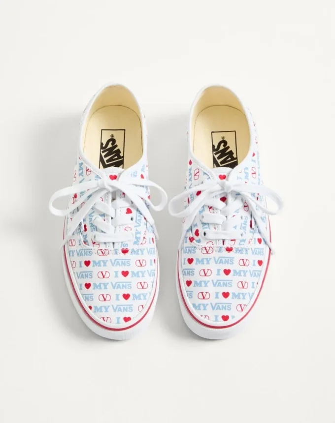 Adidași joși Valentino Garavani și Vans din țesătură cu imprimeu Valentino Vans Love Adidași joși Valentino Garavani și Vans din țesătură cu imprimeu Valentino Vans Love