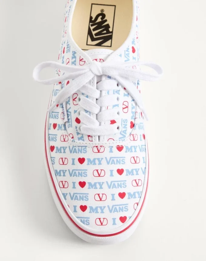 Adidași joși Valentino Garavani și Vans din țesătură cu imprimeu Valentino Vans Love Adidași joși Valentino Garavani și Vans din țesătură cu imprimeu Valentino Vans Love