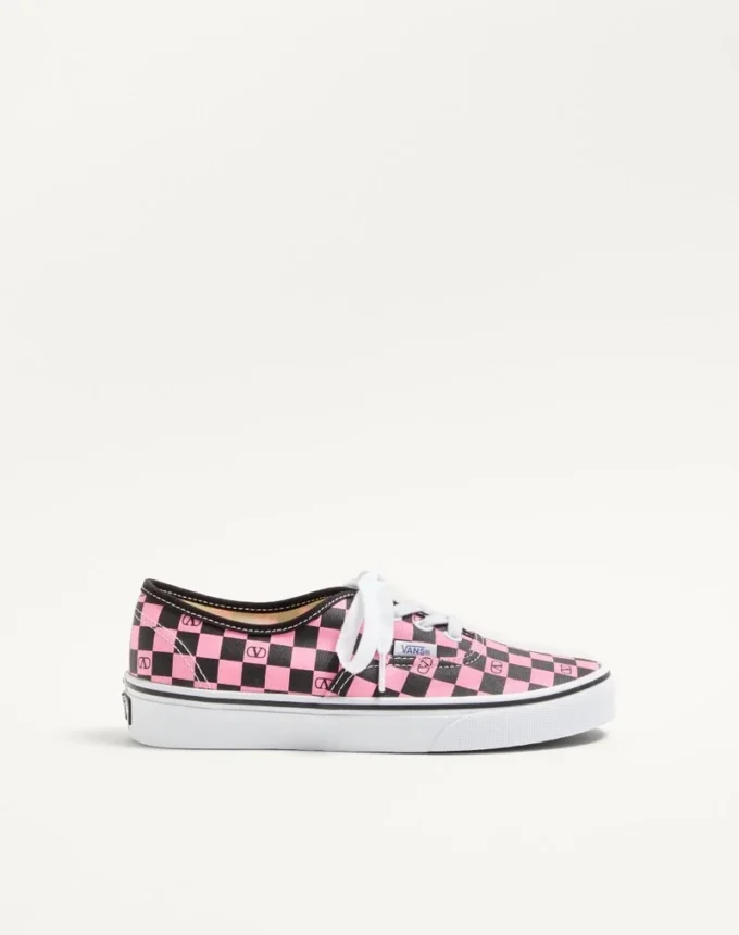 Adidași joși Valentino Garavani și Vans din țesătură cu imprimeu VLogo Checkerboard Adidași joși Valentino Garavani și Vans din țesătură cu imprimeu VLogo Checkerboard