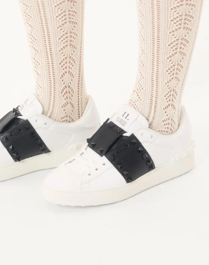 Adidași Rockstud Untitled din piele de vițel cu ținte tonale Adidași Rockstud Untitled din piele de vițel cu ținte tonale