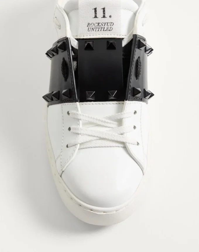 Adidași Rockstud Untitled din piele de vițel cu ținte tonale Adidași Rockstud Untitled din piele de vițel cu ținte tonale