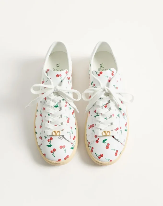 Adidași Royco din piele de vițel nappa cu model Cherryfic