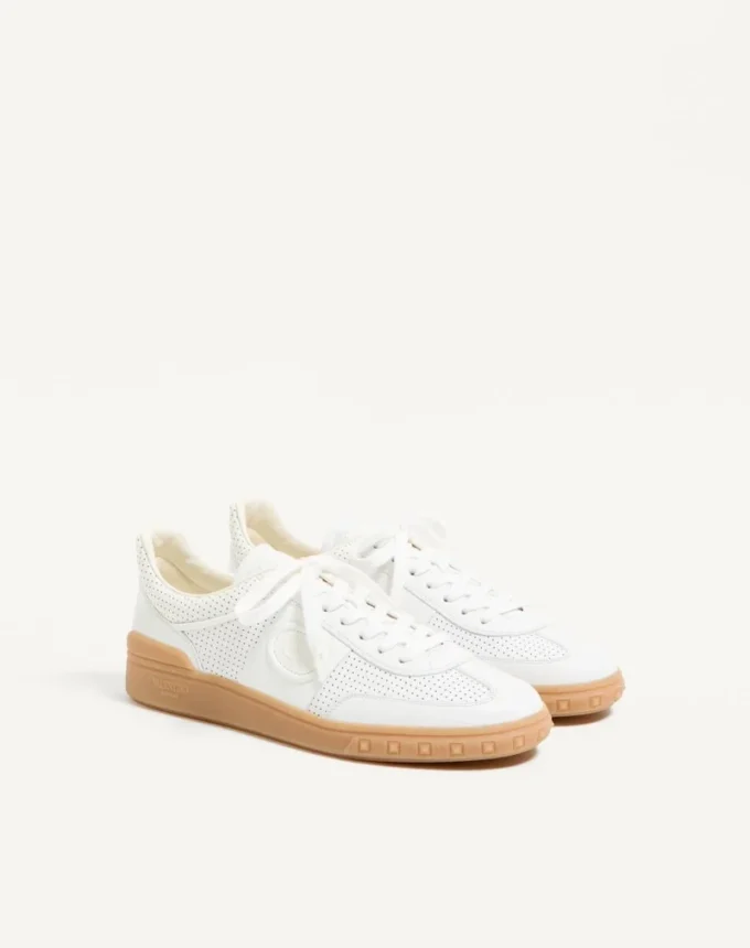 Adidași Upvillage din piele nappa perforată