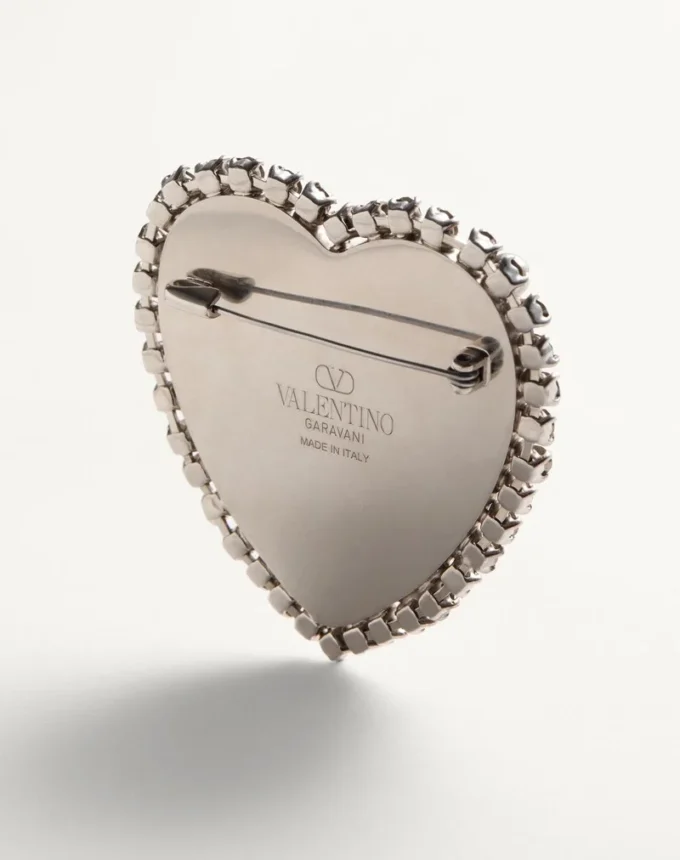 Broșă Coeur Hyperbole din metal, rășină și cristale Swarovski® Broșă Coeur Hyperbole din metal, rășină și cristale Swarovski®