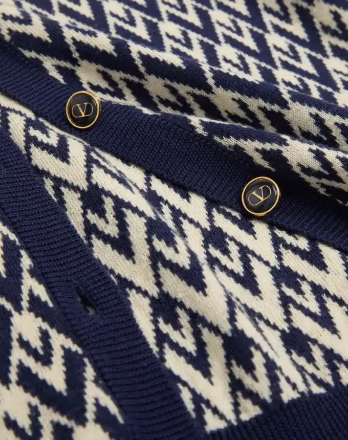 Cardigan din lână cu model jacquard Toute La V Cardigan din lână cu model jacquard Toute La V