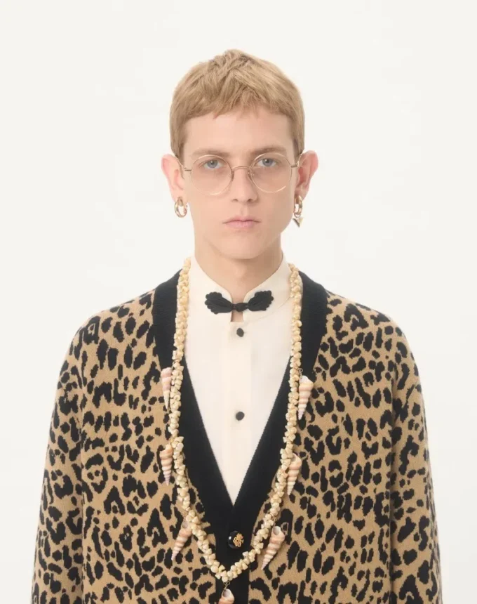 Cardigan din lână Valentino cu imprimeu animalier Fauve Eclat Jacquard Cardigan din lână Valentino cu imprimeu animalier Fauve Eclat Jacquard
