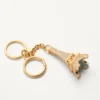 Chez Valentino Bag Charm cu inel pentru chei din metal, email și cristale Chez Valentino Bag Charm cu inel pentru chei din metal, email și cristale