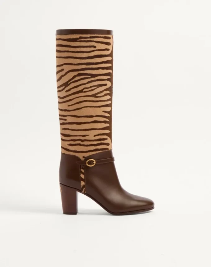 Cizme Pattie din piele de vițel cu efect de pui de cal 75 mm Cizme Pattie din piele de vițel cu efect de pui de cal 75 mm