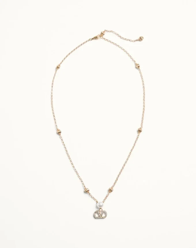 Colier VLogo Signature din metal, perle și cristale Swarovski®