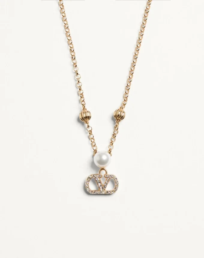 Colier VLogo Signature din metal, perle și cristale Swarovski®