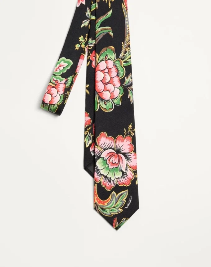 Cravată din mătase cu model floral din hârtie