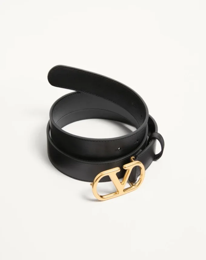 Curea Vlogo Signature din piele de vițel lucioasă 30 mm Curea Vlogo Signature din piele de vițel lucioasă 30 mm