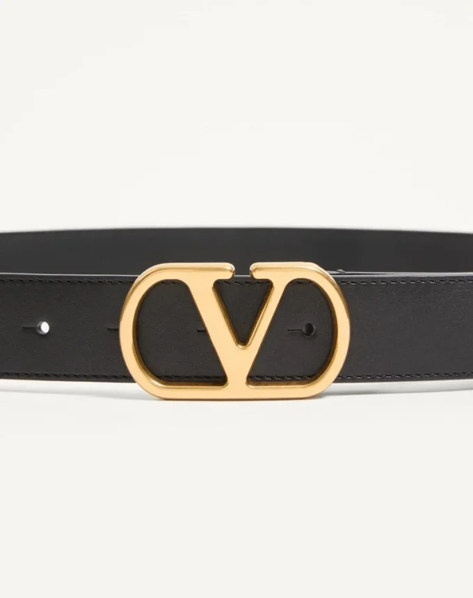 Curea Vlogo Signature din piele de vițel lucioasă 30 mm Curea Vlogo Signature din piele de vițel lucioasă 30 mm