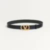 Curea Vlogo Signature din piele de vițel lucioasă cu cristale 30 mm Curea Vlogo Signature din piele de vițel lucioasă cu cristale 30 mm