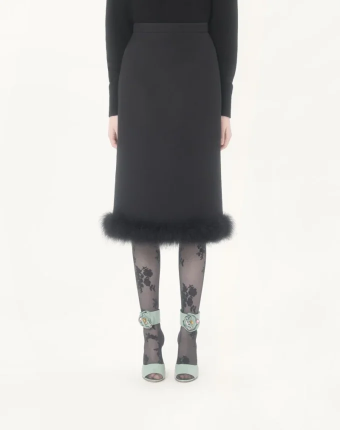 Fustă din crep Couture cu pene Fustă din crep Couture cu pene