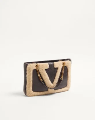 Geantă de cumpărături mică din piele de oaie Valentino Garavani Viva Superstar