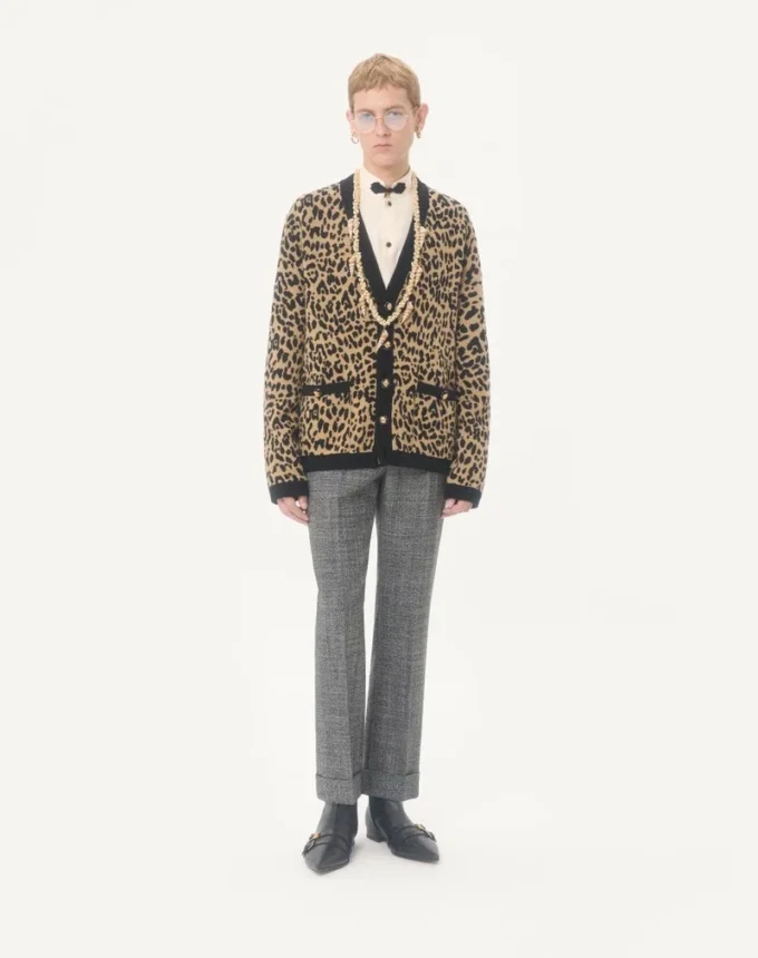 Cardigan din lână Valentino cu imprimeu animalier Fauve Eclat Jacquard Cardigan din lână Valentino cu imprimeu animalier Fauve Eclat Jacquard