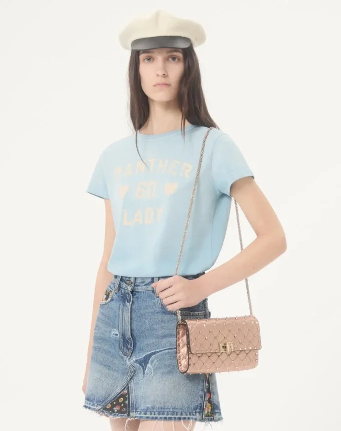 Geantă de umăr Valentino Garavani Rockstud Spike din piele nappa laminată Geantă de umăr Valentino Garavani Rockstud Spike din piele nappa laminată