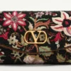 Geantă mică de umăr brodată Valentino Garavani DeVain Geantă mică de umăr brodată Valentino Garavani DeVain