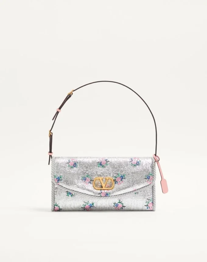 Geantă mică de umăr Valentino Garavani DeVain din țesătură jacquard florală lurex Geantă mică de umăr Valentino Garavani DeVain din țesătură jacquard florală lurex