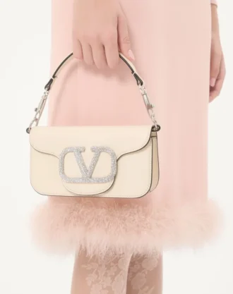 Geantă mică de umăr Valentino Garavani Locò cu logo bijuterie