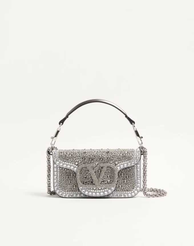 Geantă mică de umăr Valentino Garavani Locò cu strasuri Geantă mică de umăr Valentino Garavani Locò cu strasuri