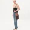 Geantă mică de umăr Valentino Garavani Nellcôte din rafie jacquard cu model Cherryfic Geantă mică de umăr Valentino Garavani Nellcôte din rafie jacquard cu model Cherryfic