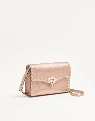 Geantă mică de umăr Valentino Garavani Rockstud din piele de vițel granulată laminată