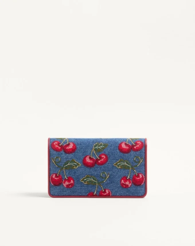 Geantă mini de umăr din denim cu broderie Cherryfic și sigla VLogo Geantă mini de umăr din denim cu broderie Cherryfic și sigla VLogo