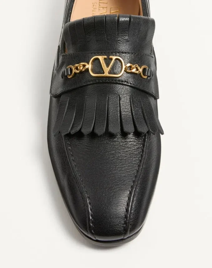 Mocasini din piele de capră cu franjuri și logo VLogo Signature