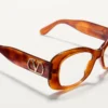 Ochelari dreptunghiulari din acetat, în stilul anilor ’70 Ochelari dreptunghiulari din acetat, în stilul anilor ’70
