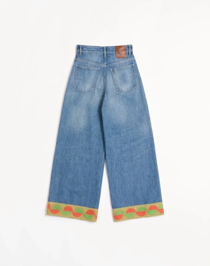Pantaloni din denim Pantaloni din denim