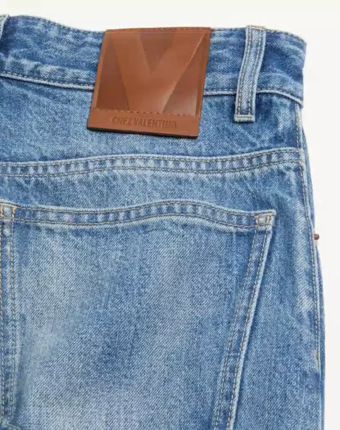 Pantaloni din denim Pantaloni din denim