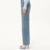 Pantaloni din denim Pantaloni din denim