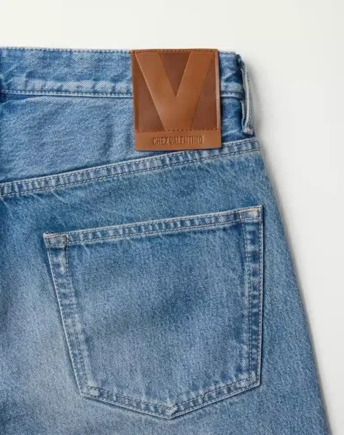 Pantaloni din denim Pantaloni din denim