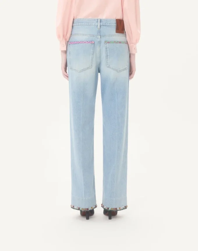 Pantaloni din denim brodați Pantaloni din denim brodați