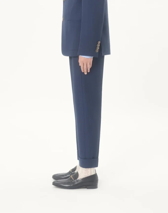 Pantaloni din gabardină de lână cu revere Pantaloni din gabardină de lână cu revere