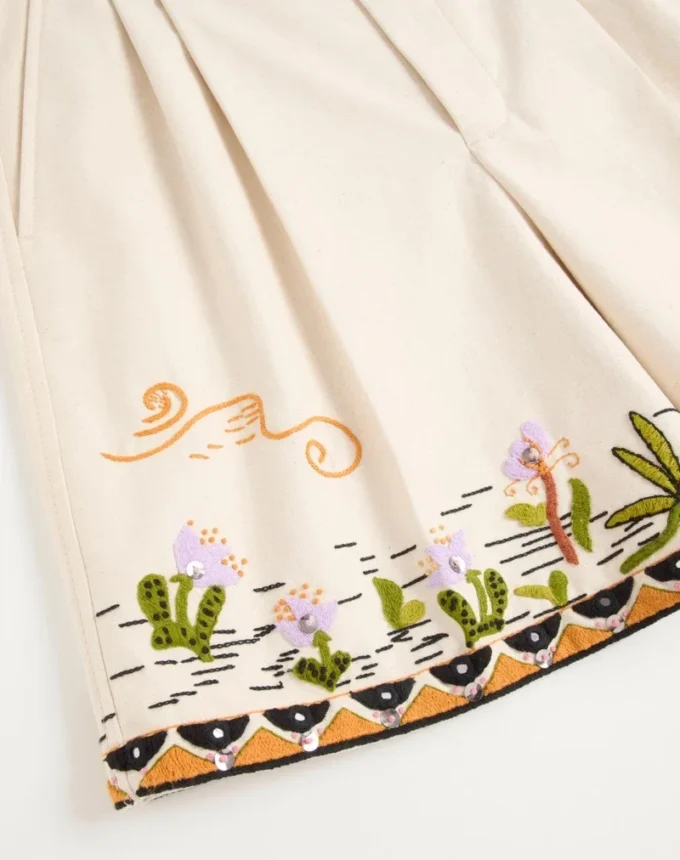 Pantaloni scurți din bumbac cu broderie florală și ornamente jacquard