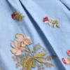 Pantaloni scurți din denim cu broderie Pantaloni scurți din denim cu broderie