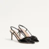 Pantofi cu baretă din piele lăcuită VLogo Signature 80 mm