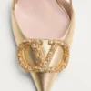 Pantofi cu baretă din piele nappa laminată 80 mm cu semnătura VLogo Pantofi cu baretă din piele nappa laminată 80 mm cu semnătura VLogo