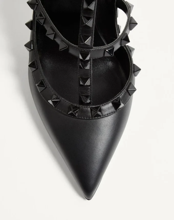Pantofi cu baretă la gleznă Rockstud cu ținte tonale 100 mm Pantofi cu baretă la gleznă Rockstud cu ținte tonale 100 mm