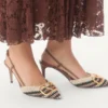 Pantofi cu baretă în spate Vlogo Signature cu broderie croșetată 80 mm Pantofi cu baretă în spate Vlogo Signature cu broderie croșetată 80 mm