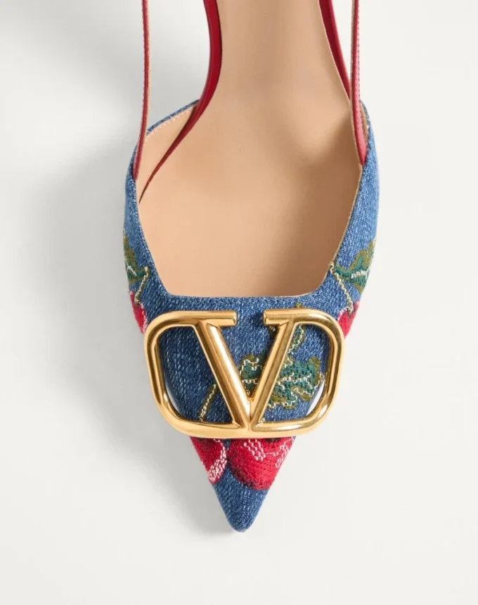 Pantofi cu baretă în spate Vlogo Signature din denim cu broderie Cherryfic 80 mm Pantofi cu baretă în spate Vlogo Signature din denim cu broderie Cherryfic 80 mm