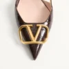 Pantofi cu baretă în spate Vlogo Signature din piele de vițel imprimată, cu toc de 80 mm