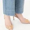 Pantofi cu toc din piele de vițel cu logo Vlogo Signature și bijuterie 80 mm Pantofi cu toc din piele de vițel cu logo Vlogo Signature și bijuterie 80 mm