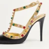 Pantofi cu toc din piele de vițel Rockstud cu cabochon și cristale de 100 mm Pantofi cu toc din piele de vițel Rockstud cu cabochon și cristale de 100 mm