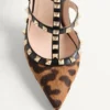 Pantofi cu toc Rockstud cu curele din piele de vițel cu efect de ponei 100 mm Pantofi cu toc Rockstud cu curele din piele de vițel cu efect de ponei 100 mm